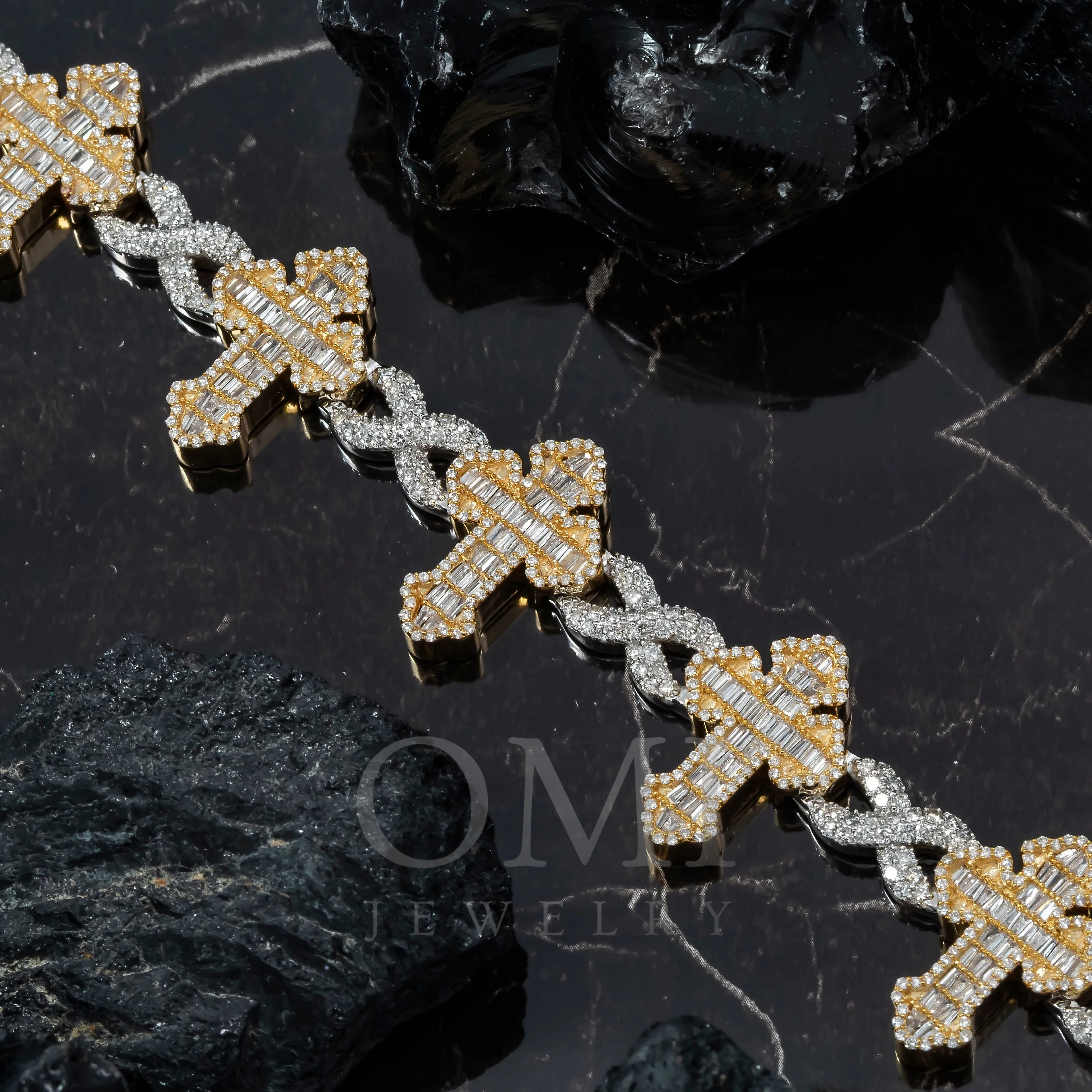 10K GOLD TWO TONE BAGUETTE AND ROUND DIAMONDS CROSS INFINITY CHAIN BRACELET 7.28 CT