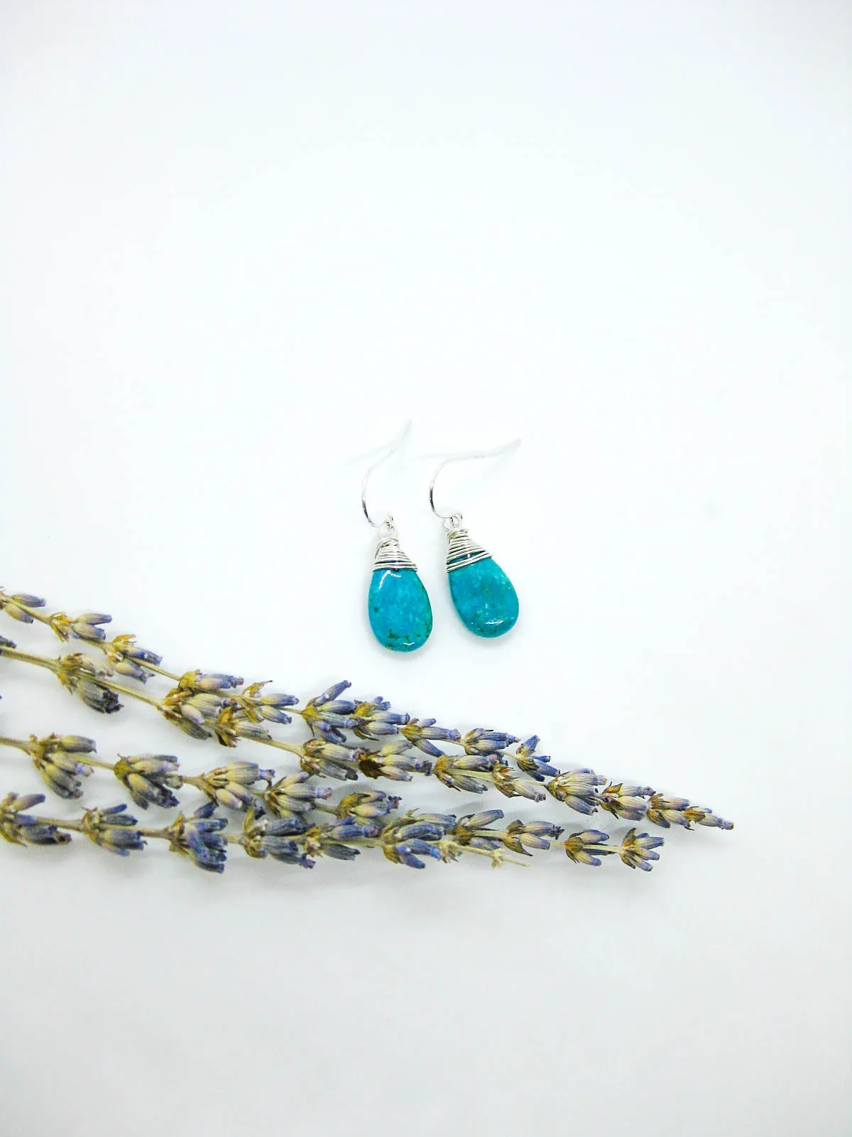 Chamomile: Green Turquoise Earrings - e744