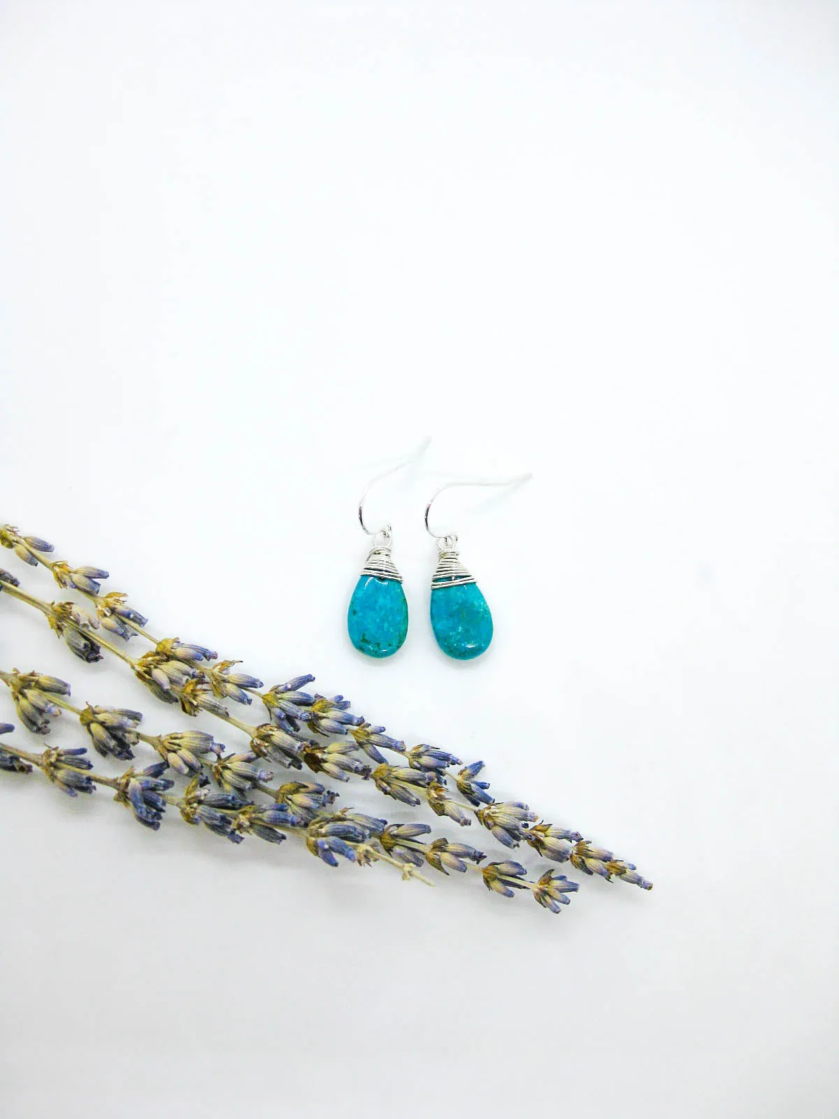 Chamomile: Green Turquoise Earrings - e744