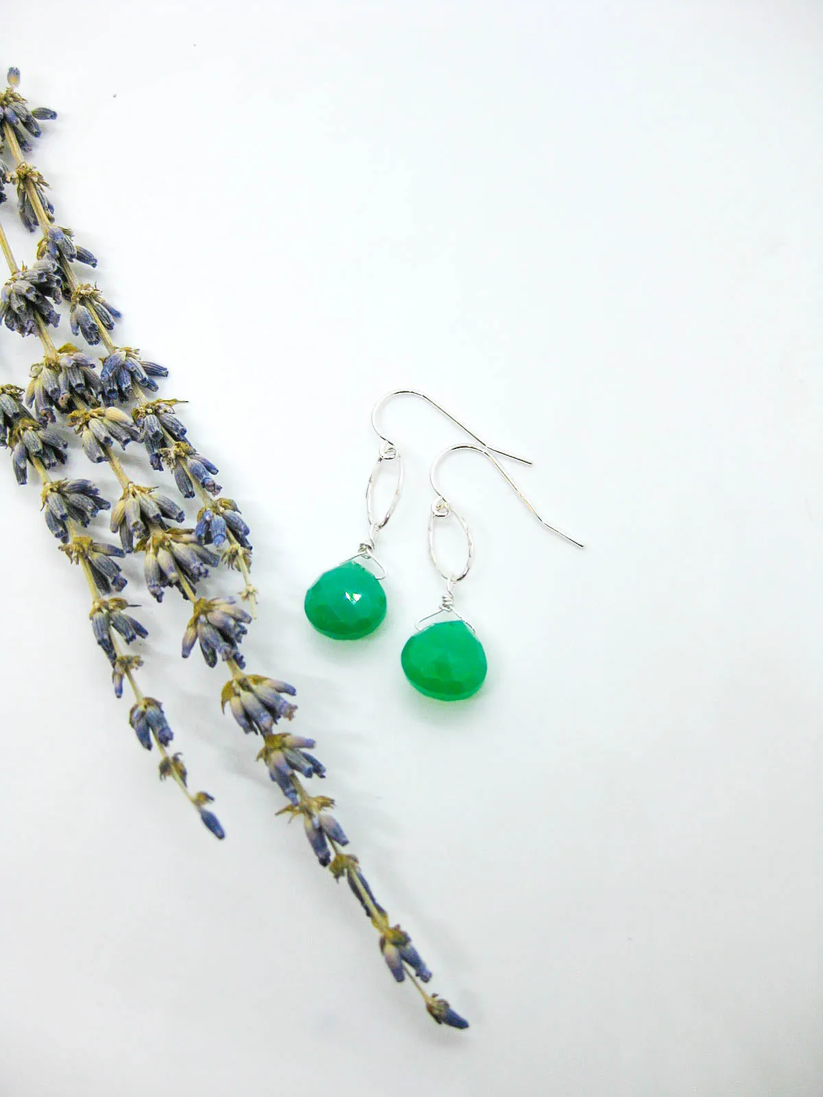 Chrysanthe: Chrysoprase Earrings - e681