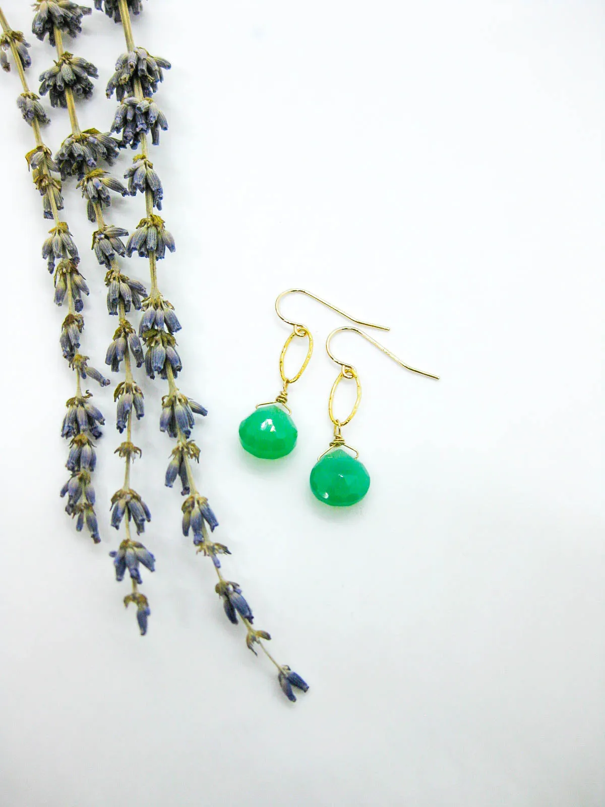 Chrysanthe: Chrysoprase Earrings - e681