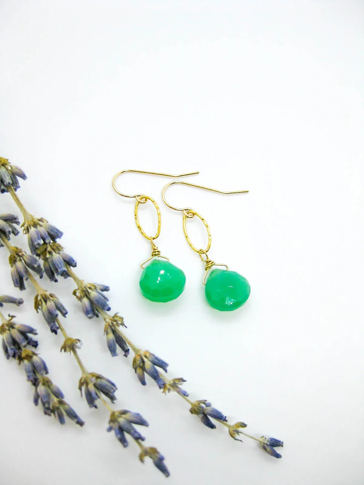 Chrysanthe: Chrysoprase Earrings - e681