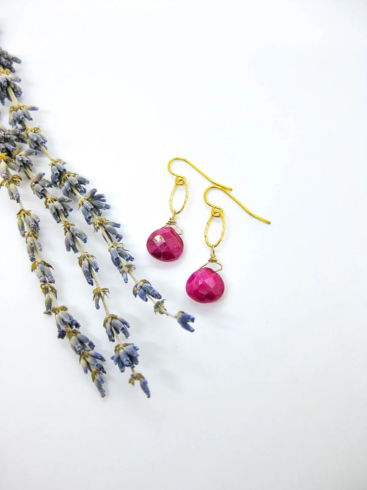 Chrysanthe: Ruby Earrings - e670