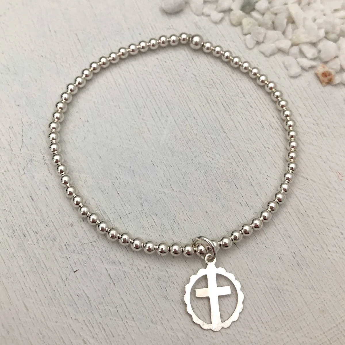 Cross Outline Bead Bracelet Silver