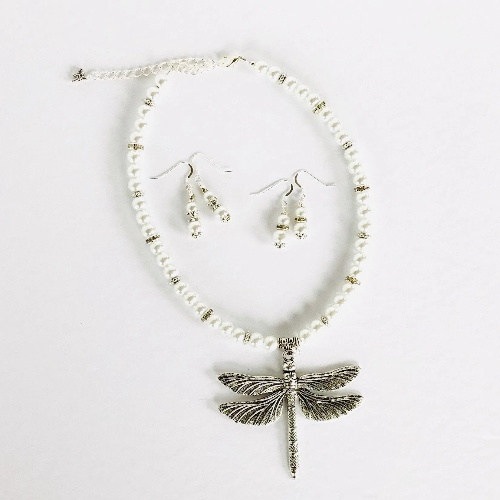 Dreamy Dragonfly Pearl Necklace