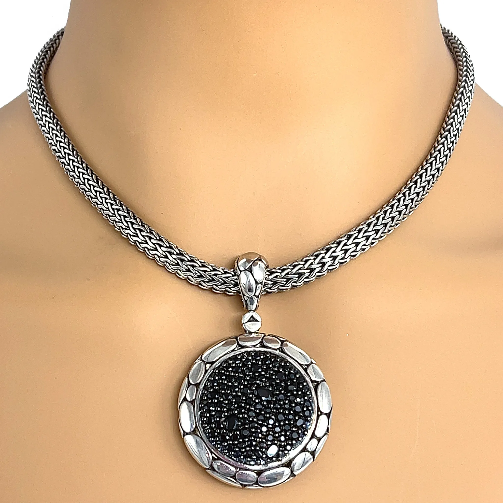 John Hardy Black Sapphire Kali Circle Pendant Necklace