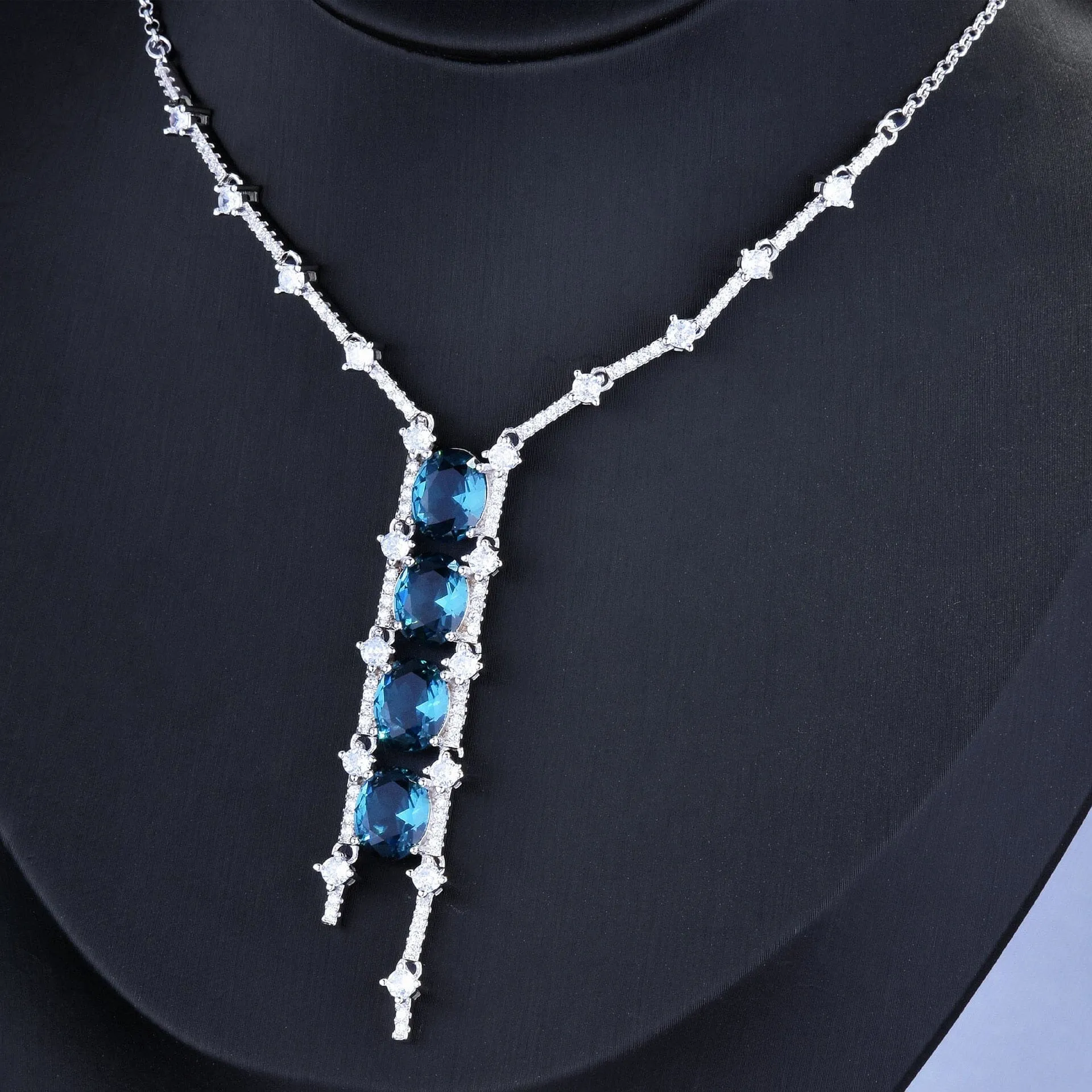 Luxury Lake Sapphire Pendant Necklace