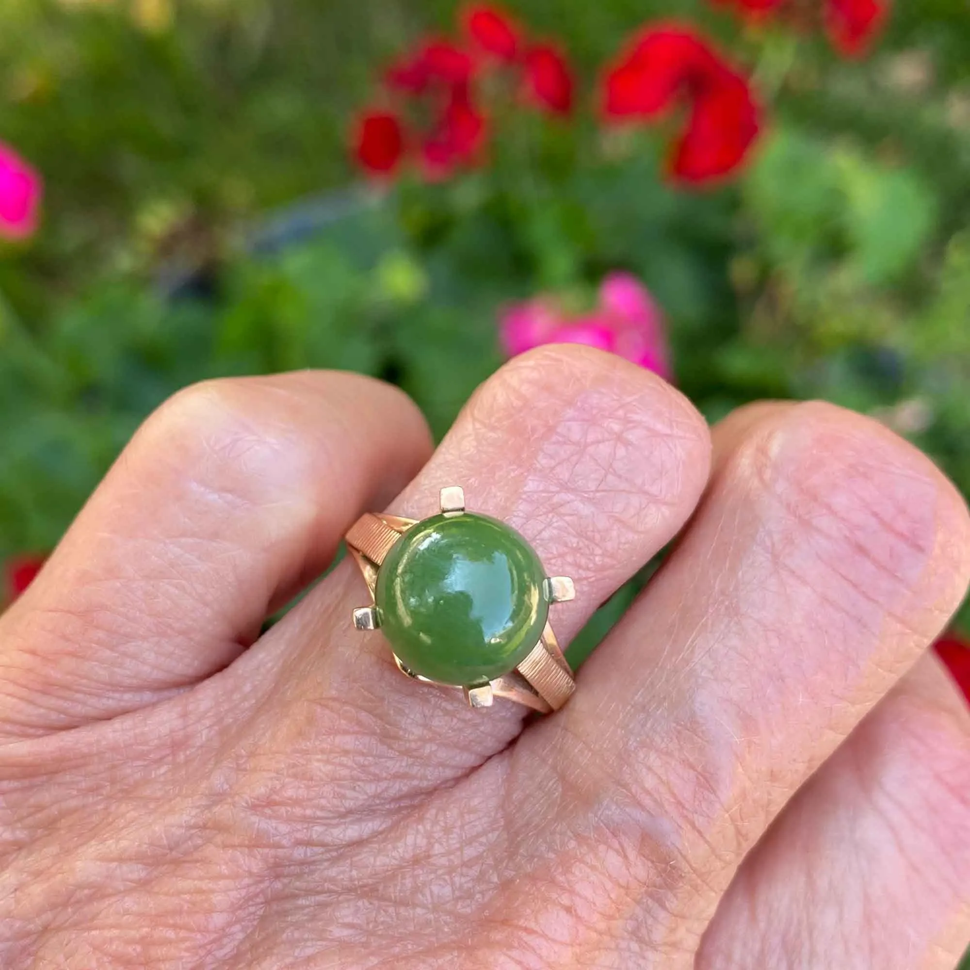 Retro 14K Gold Jadeite Ball Ring, Sz 7