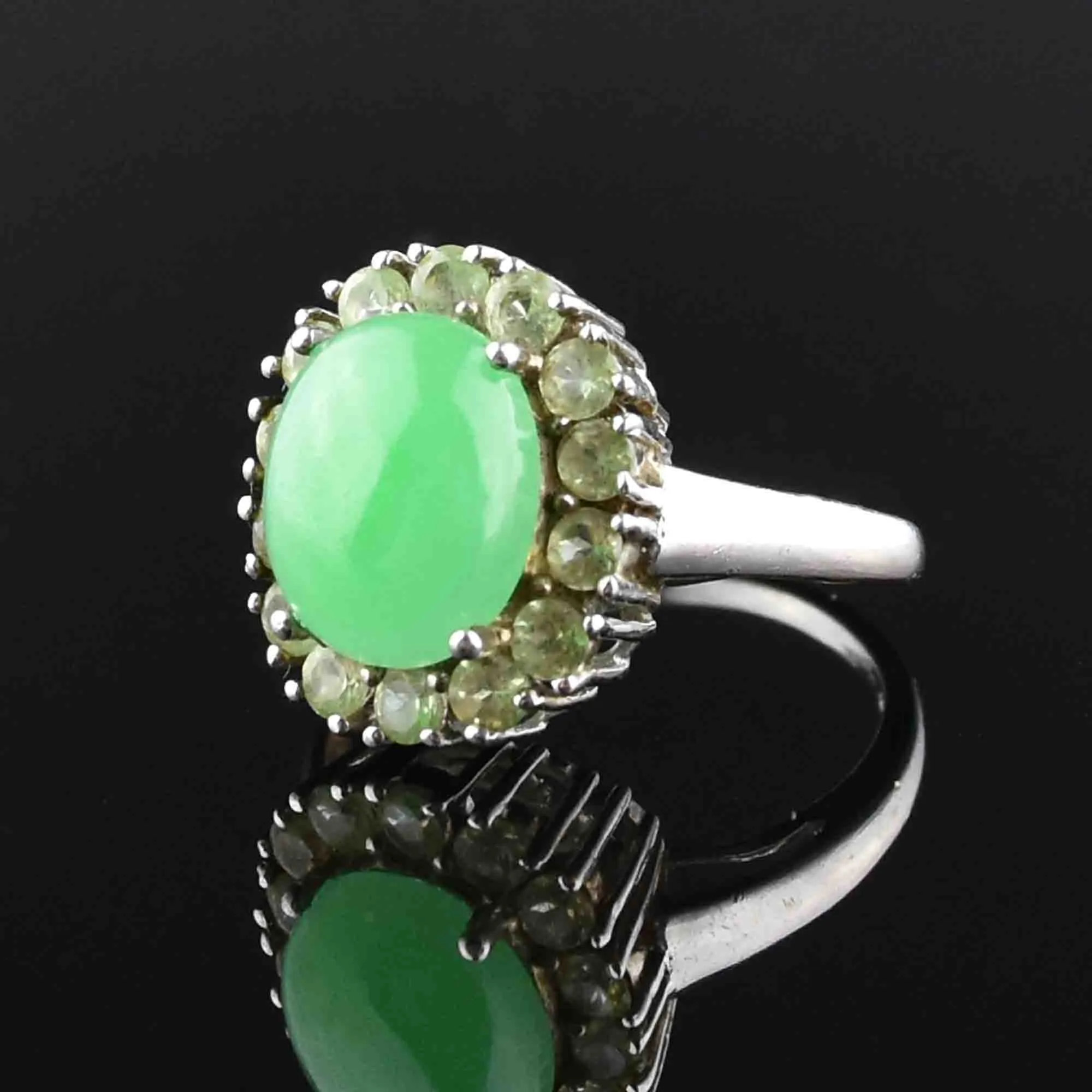 Silver Jade Cabochon Peridot Halo Ring, Sz 6.75