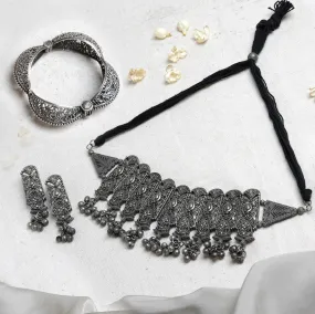 Teejh Meenal Silver Oxidised Jewelry Gift Set