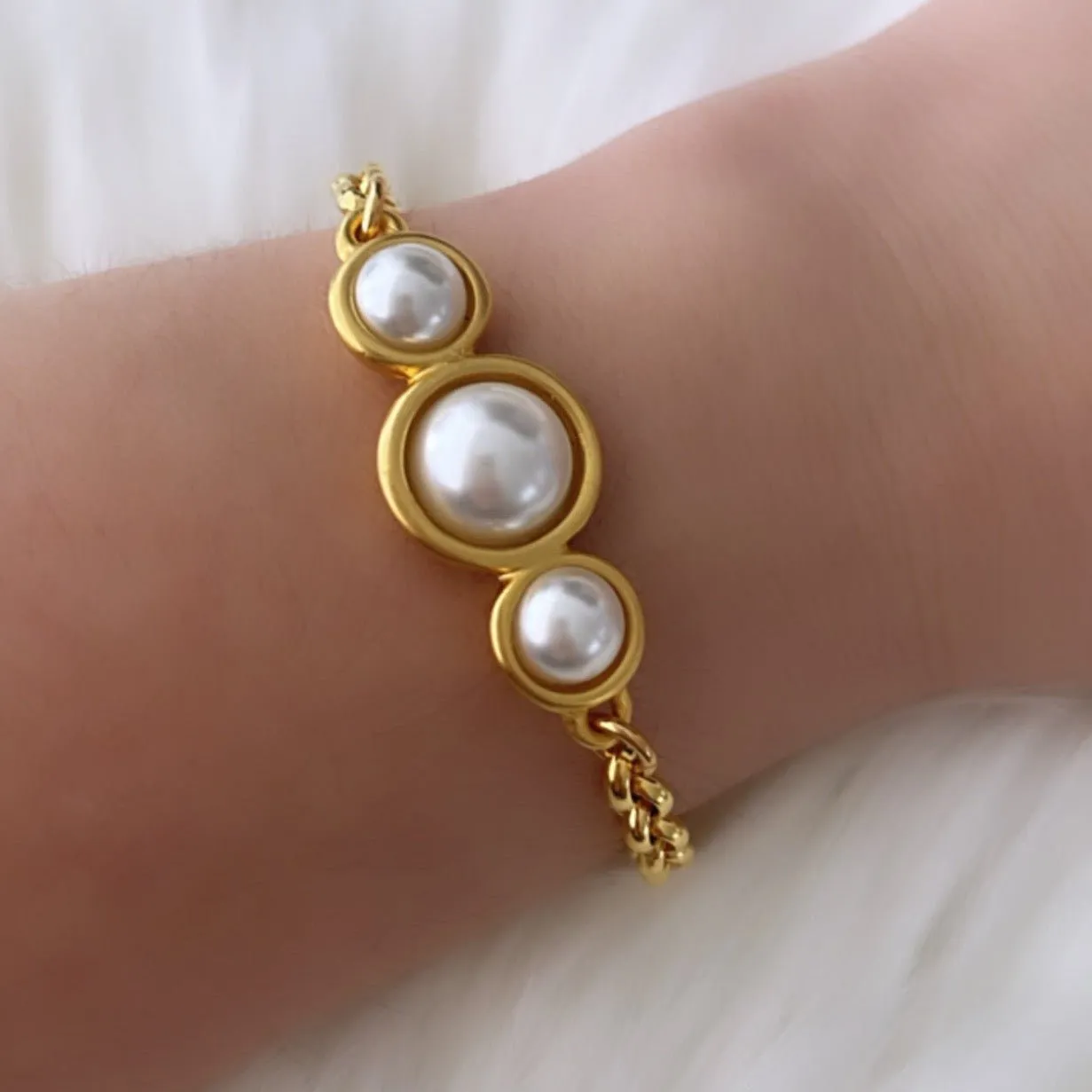 TRA-LA-RA PERLADA ROLO CHAIN BRACELET