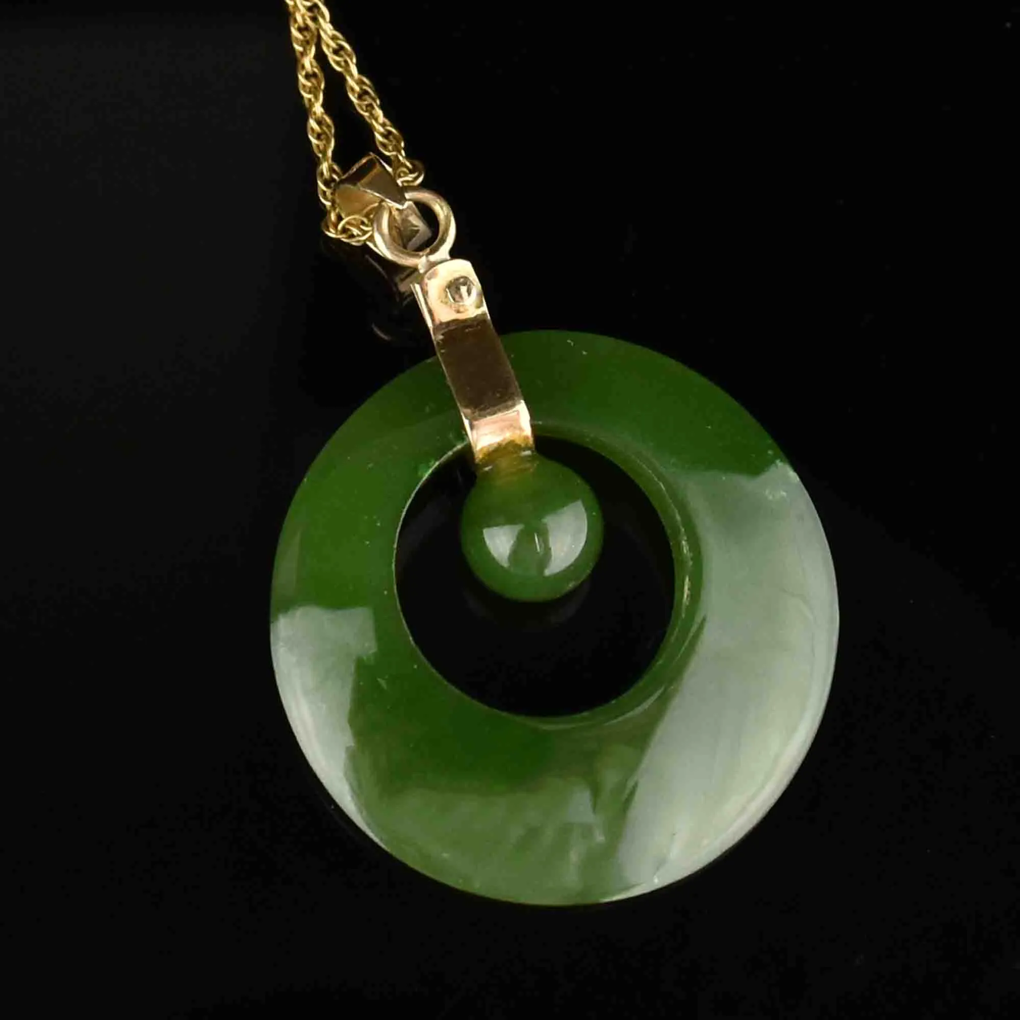 Vintage 14K Gold Jade Target Pendant Necklace