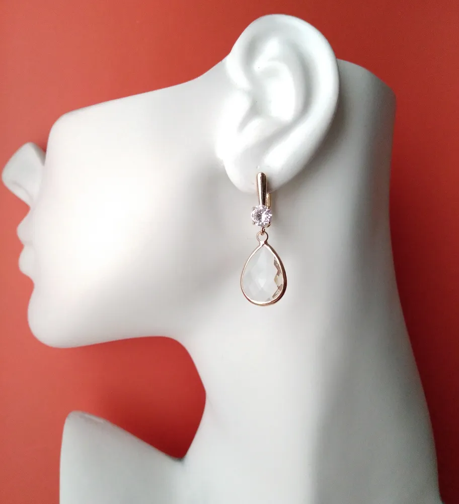 Yelena Square Hoop Earrings